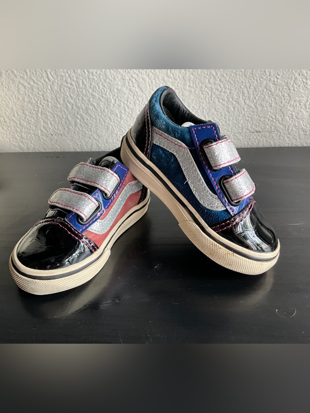 FEATURE X VANS "SINNER'S CLUB" PART II  OLD SKOOL Velcro Kids Shoes Sz 5 $90